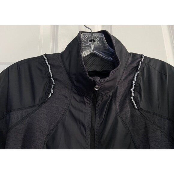 Lululemon Run Nothin' But Run Jacket Full Zip Lightweight Black Coat Women's 4 - Picture 5 of 10